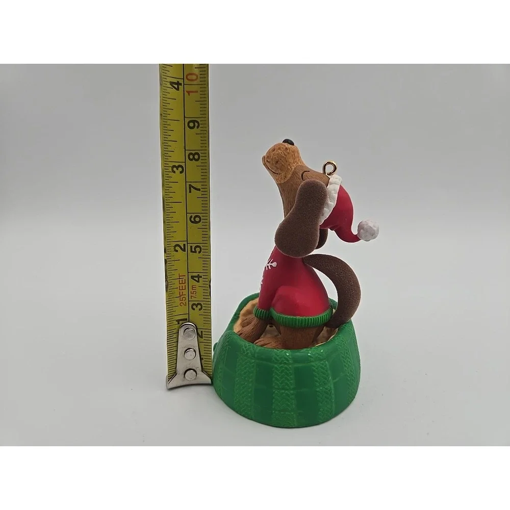 Hallmark Keepaake Holiday Christmas Ornament 2012‎ Jingle Bells Dog Singing